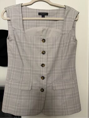 Ann Taylor Taupe Plaid Sleeveless Button-Front Top